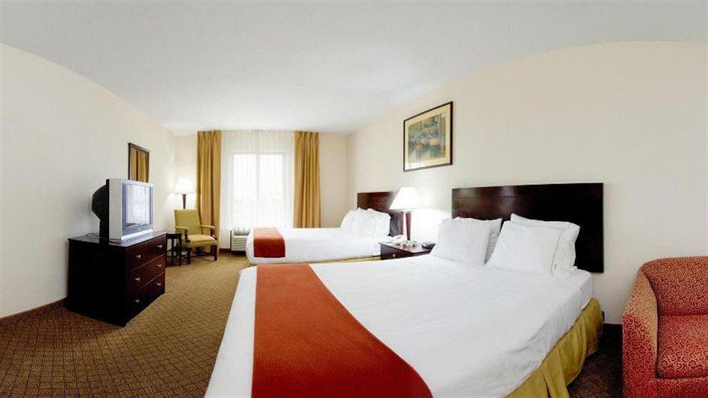 Holiday Inn Express Hotel & Suites Port Richey By Ihg Екстериор снимка