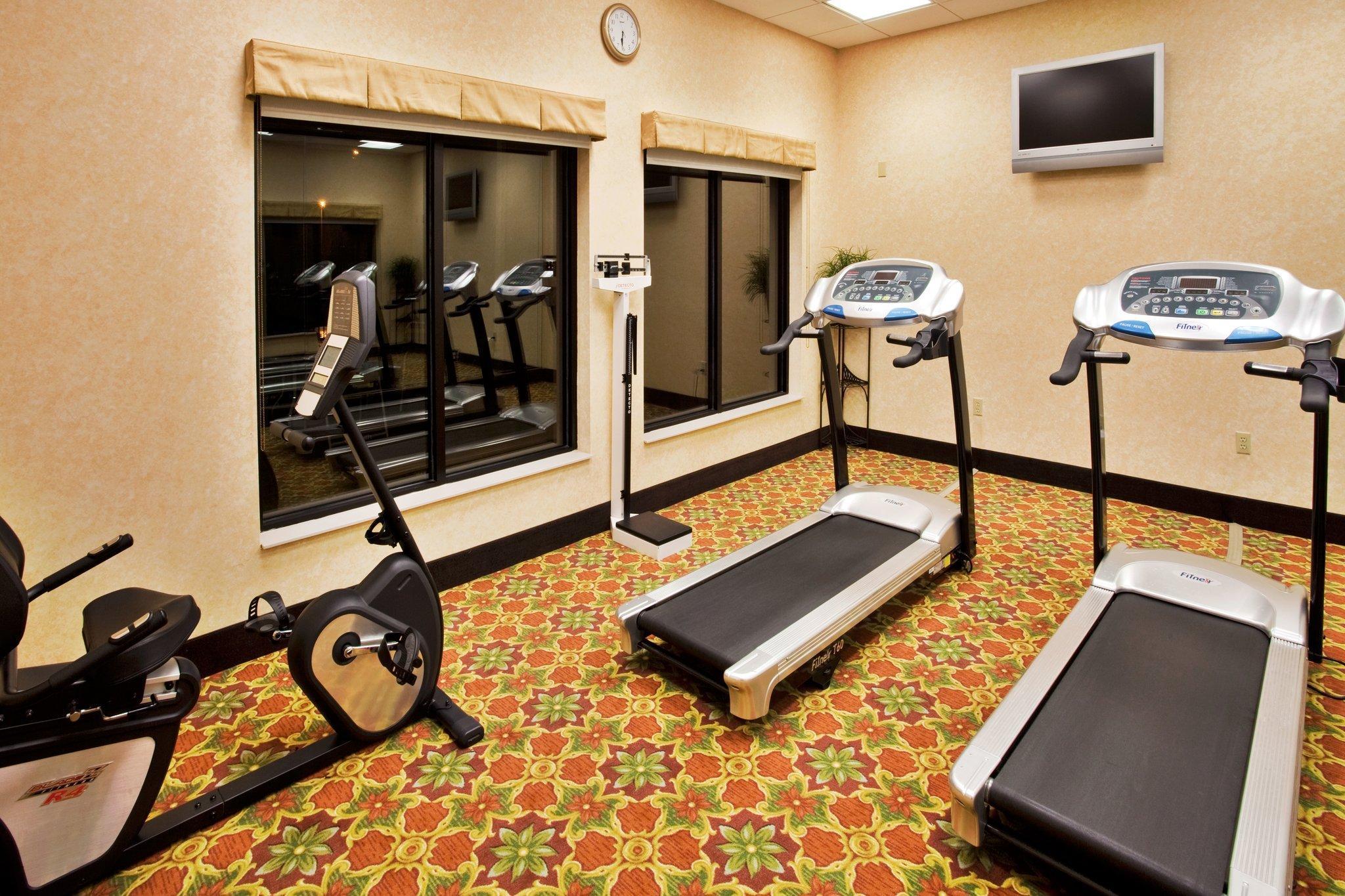 Holiday Inn Express Hotel & Suites Port Richey By Ihg Екстериор снимка